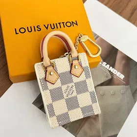 Louis Vuitton LV Mini Music Bag Keychain Pendant-3941