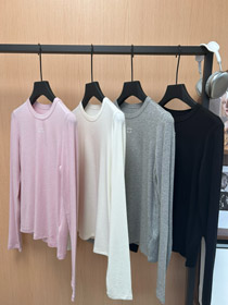 Chanel new arrival: crew neck top with contrasting letter print on the front and back-5369