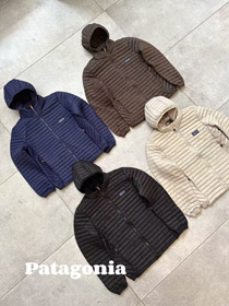 Patagonia hooded down jacket with detachable lining-5887