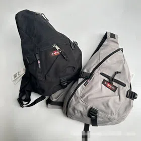 Durable Eastpak Sling Bag Iconic Logo Detail for Travel-6205