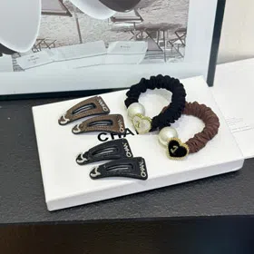 Chanel Retro Minimalist Leather Hair Clip Hair Tie-6273